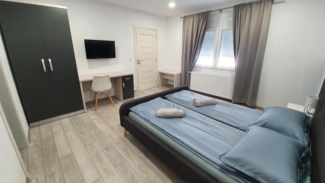 Marcos Apartments Victoriei - Self Check-In レシツァ エクステリア 写真