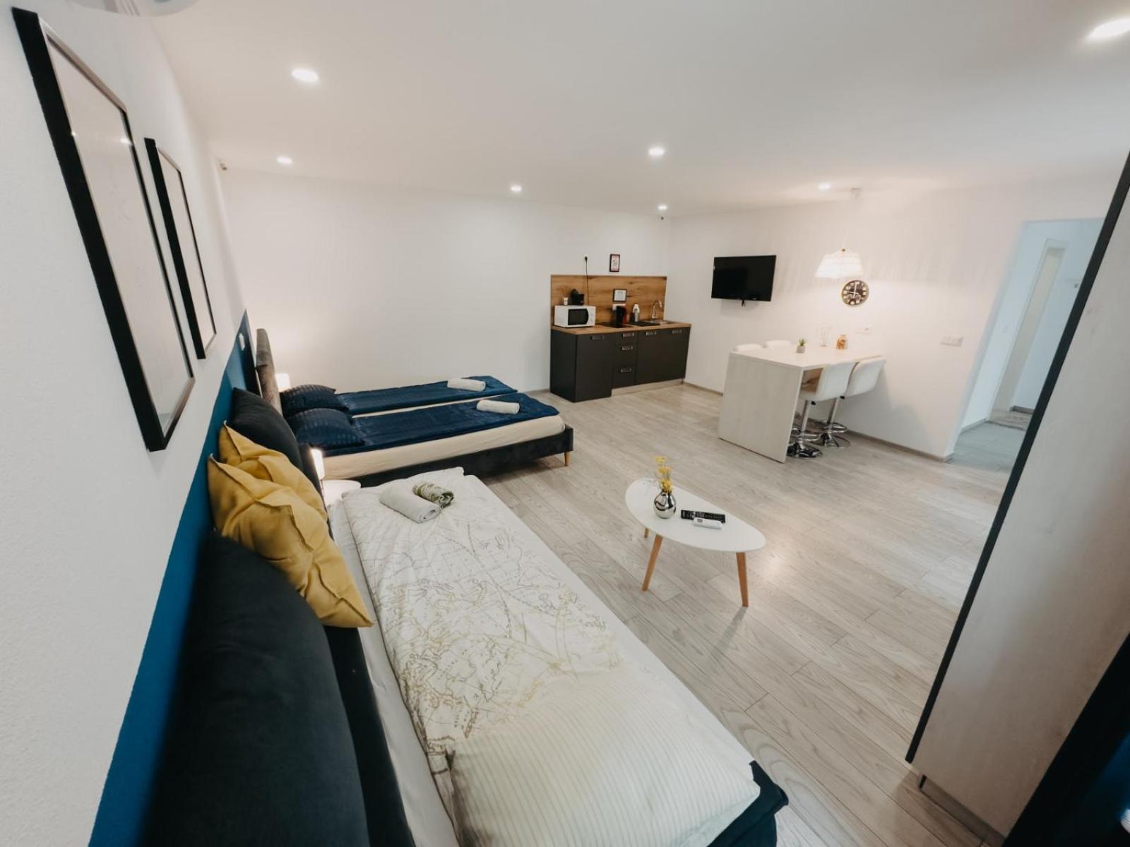 Marcos Apartments Victoriei - Self Check-In レシツァ エクステリア 写真